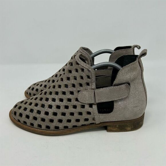 Musse & Cloud Light Gray Silver Perforated Leather Ankle Booties Size 40 (US 9) - Picture 7 of 14